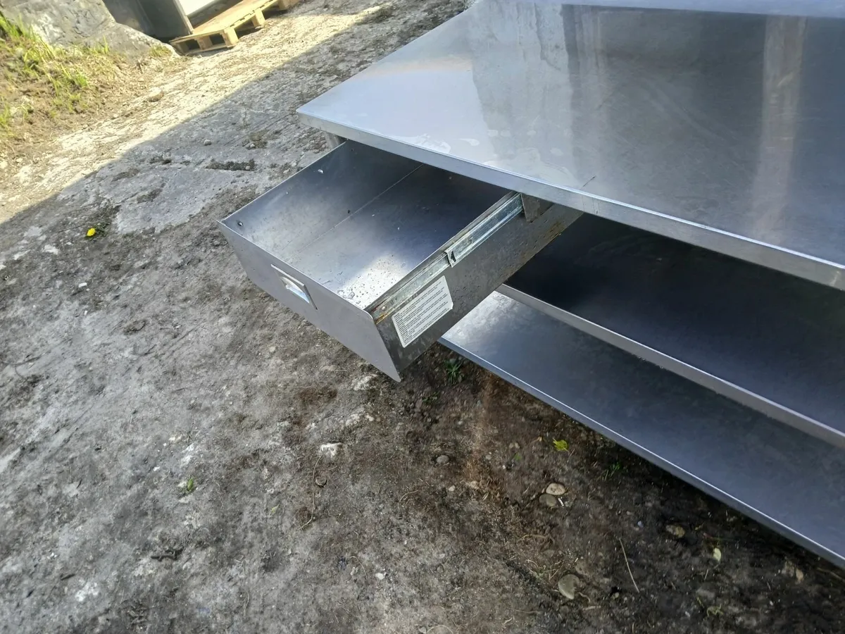 Stainless steel table ...catering unit delivered - Image 4