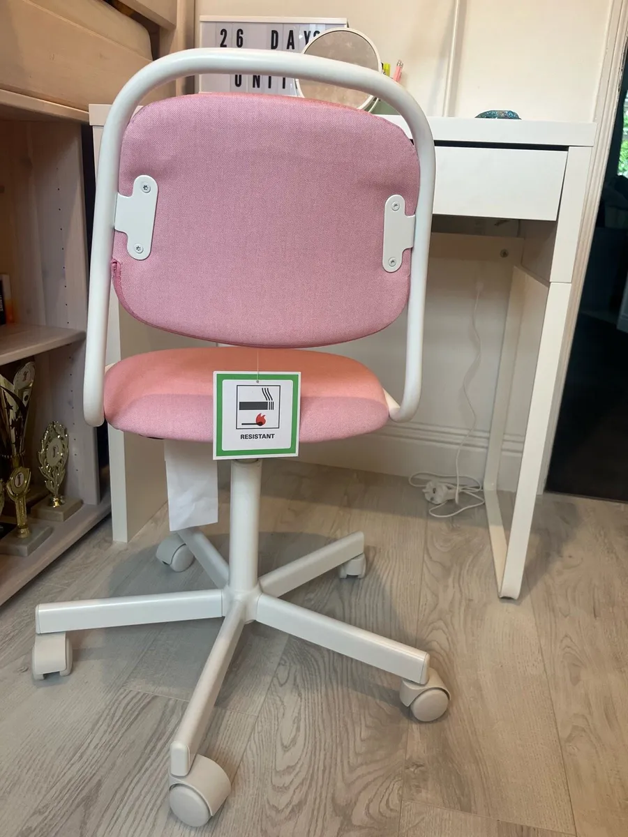 Child’s chair - Image 3