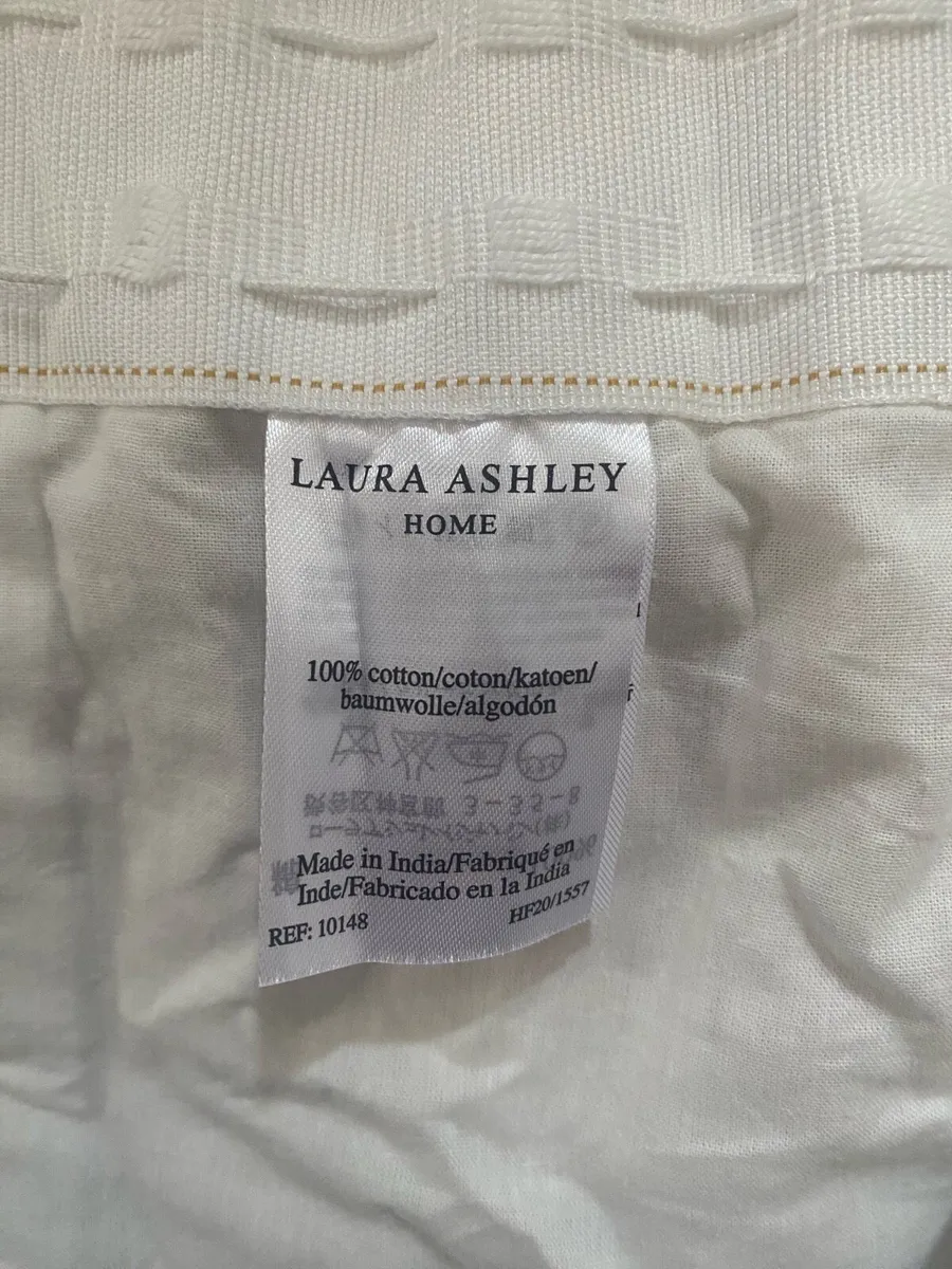 Laura Ashley Curtains - Image 3