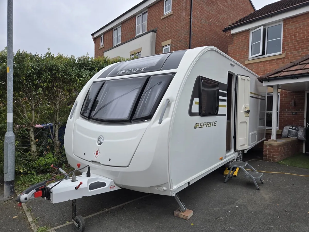 New I Swift Sprite sprite major 4sb island bed - Image 1