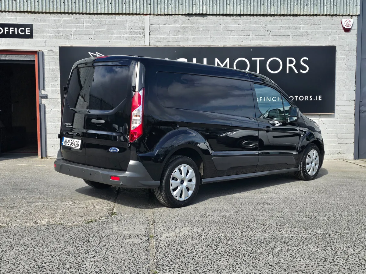 FORD TRANSIT CONNECT LWB // 3 SEATS // 05/26 CVRT - Image 4