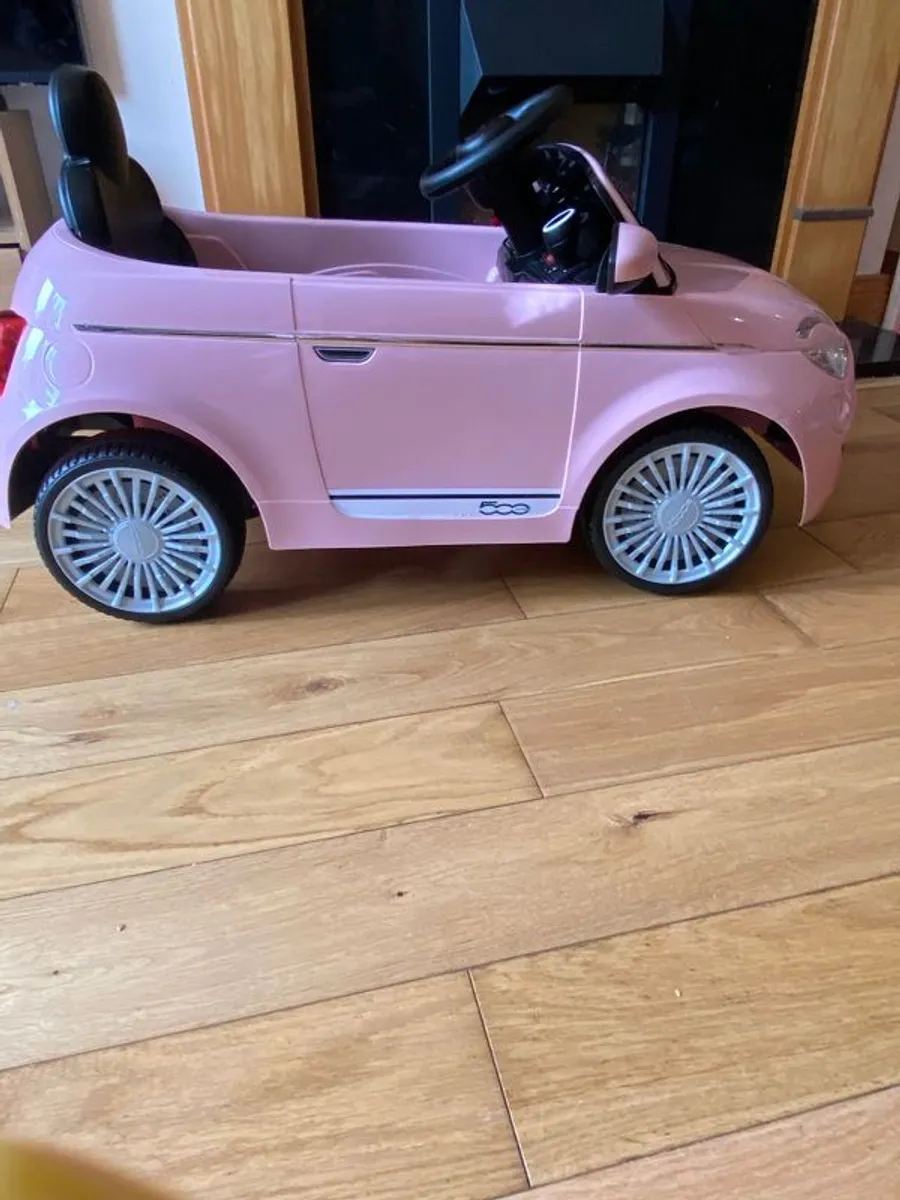 Electric ride on car - Image 2