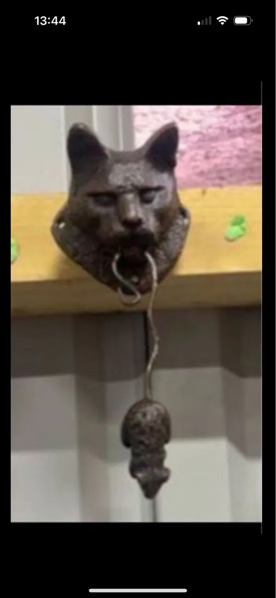 Cat and mouse door knocker - Image 1