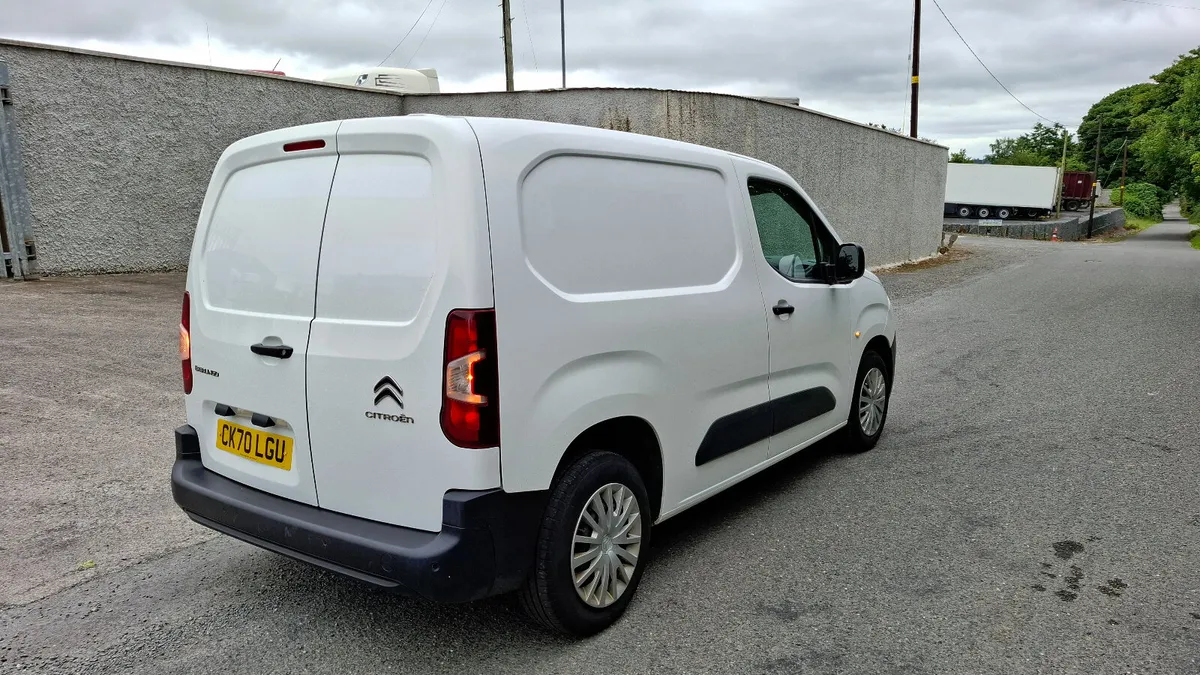 2020 Citroen Berlingo 1.5 Panel Van - Image 3