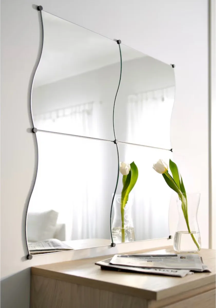 Mirror - Image 1