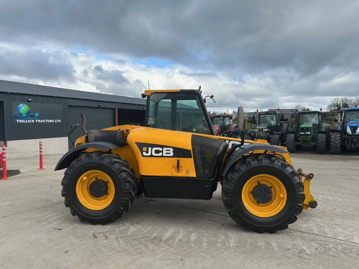 2010 JCB 526-56 Agri - Image 1