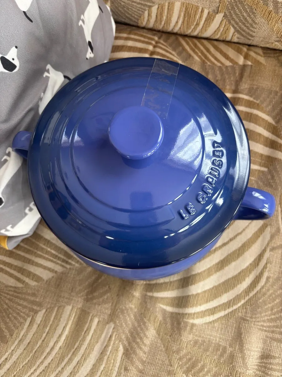 Le creuset pot - Image 4