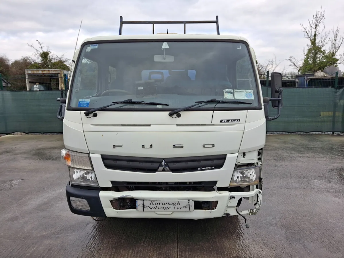 2012 Mitsubishi Canter Crew Cab Tipper - Image 3