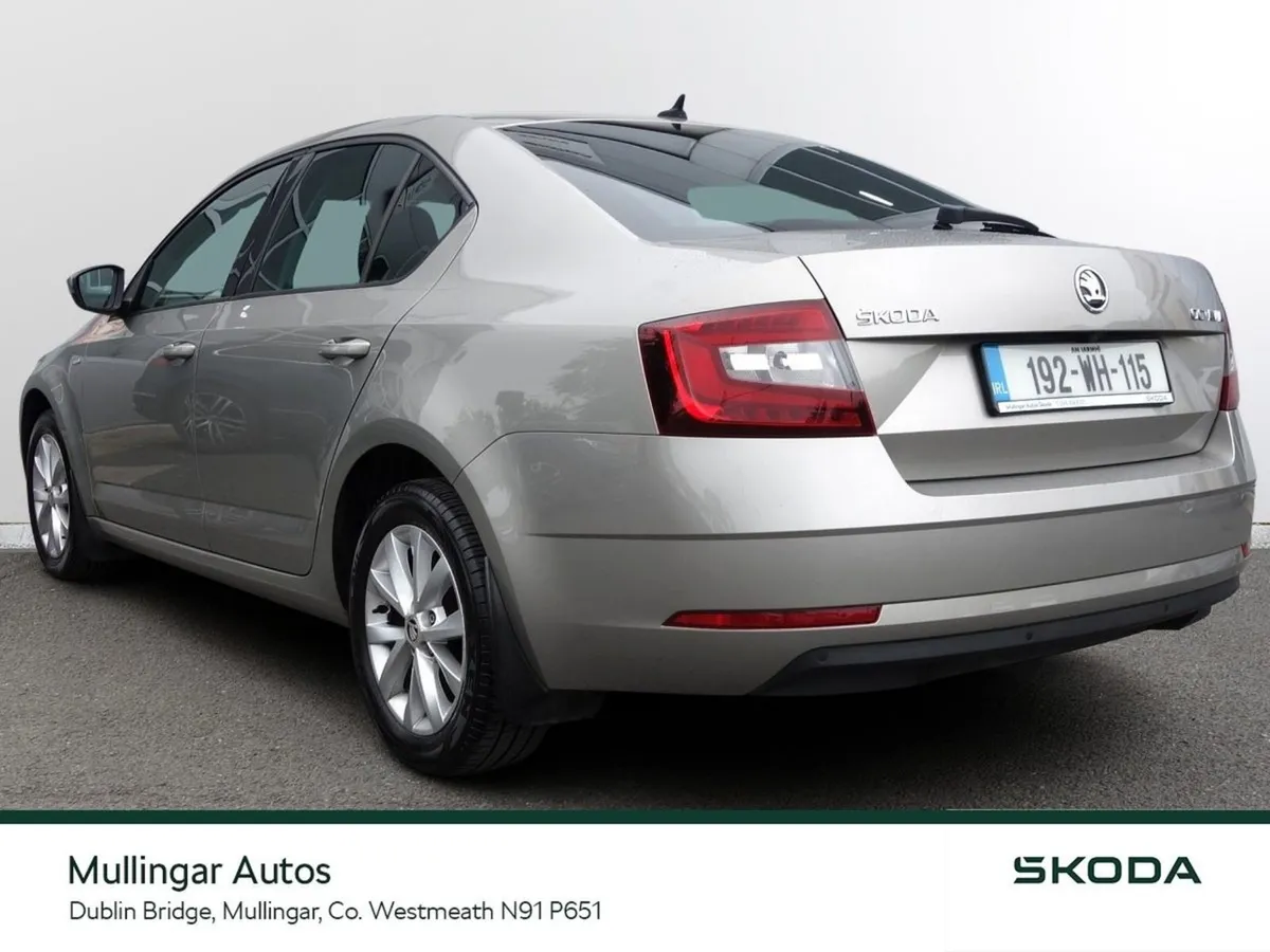 Skoda Octavia Soleil 1.6tdi 115HP - Image 3