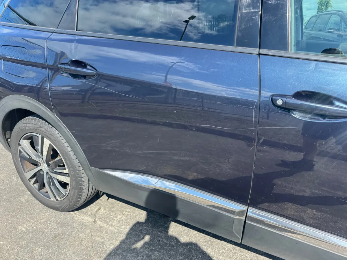 Peugeot 5008 2018 **needs bodywork** - Image 2