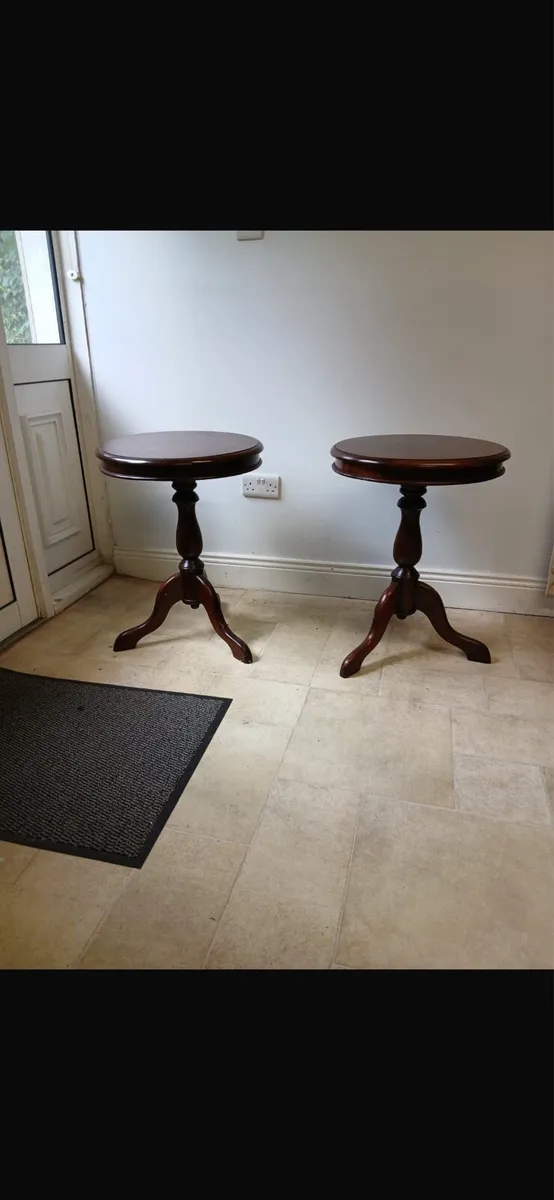 Mahogany side tables - Image 1
