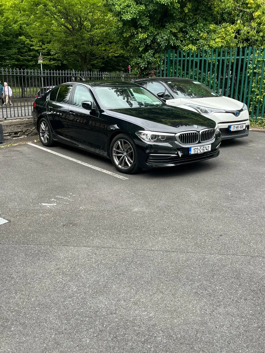 BMW 520d - Image 1