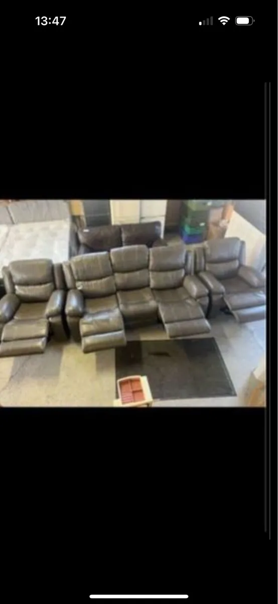 Brand new 3+1+1 couch - Image 2