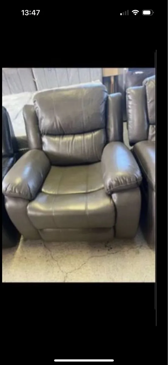 Brand new 3+1+1 couch - Image 3
