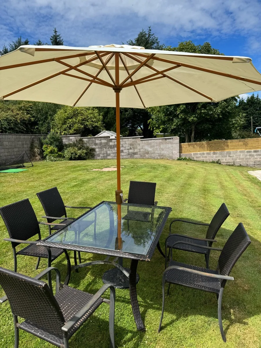 Patio furniture - Image 3