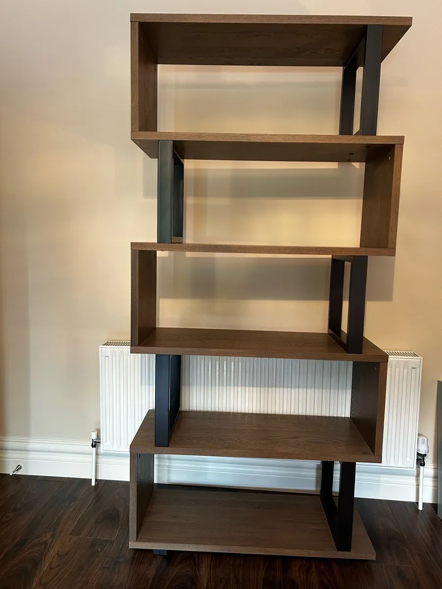 Living room unit - Image 1