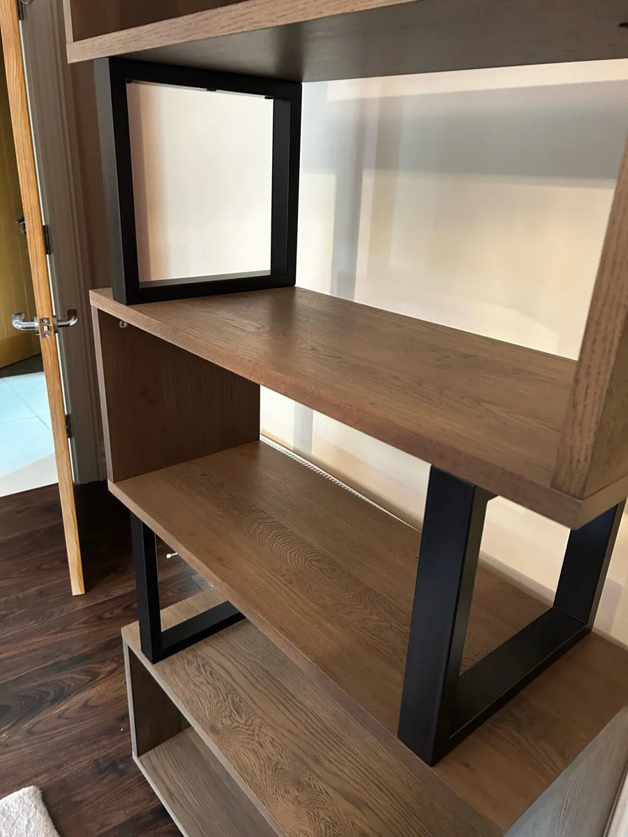 Living room unit - Image 3