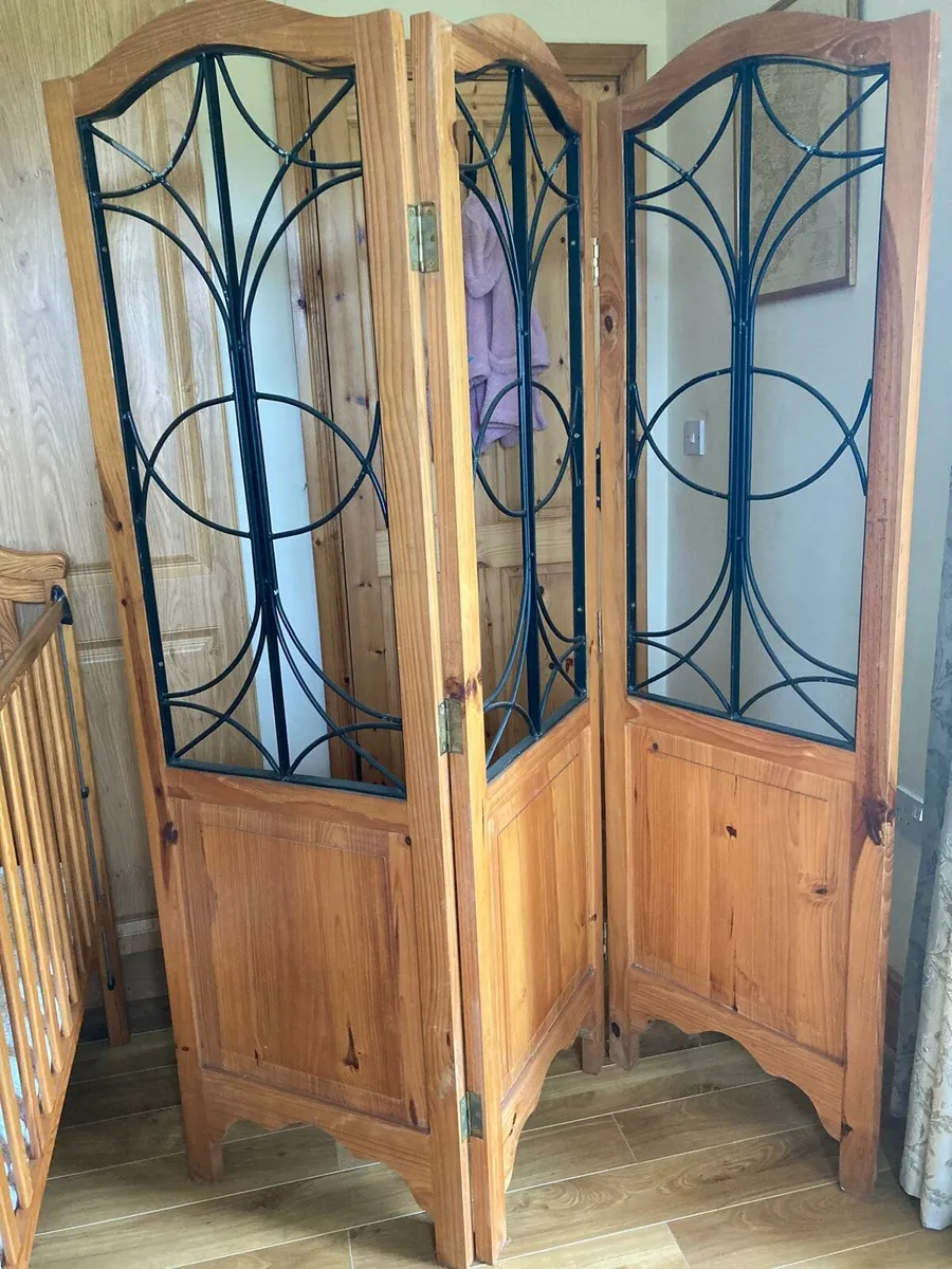 Decorative Wooden Room Divider - Image 3