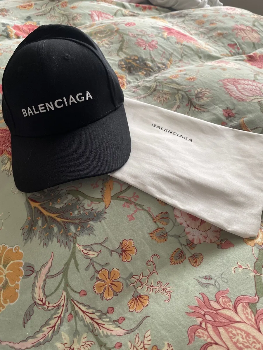 Balenciaga baseball cap - Image 1