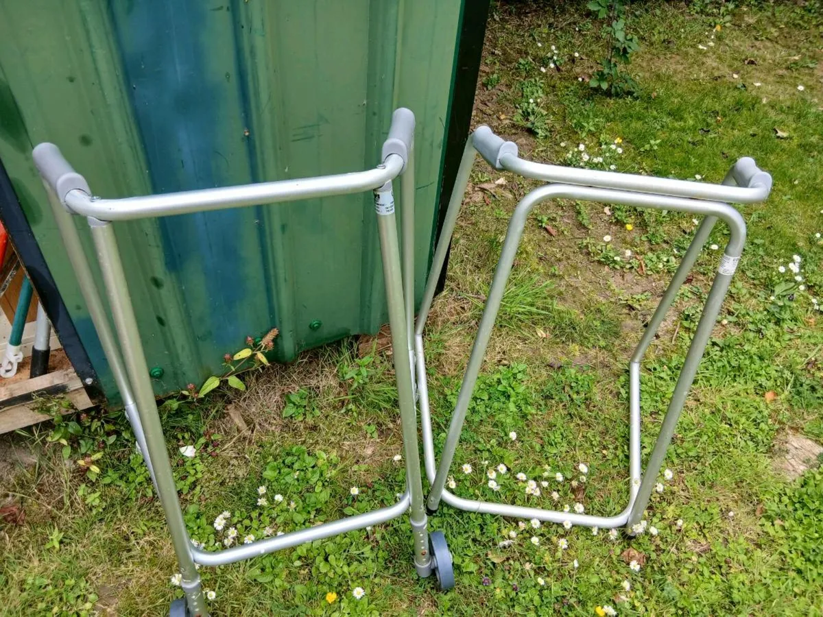 Walking aids - Image 1