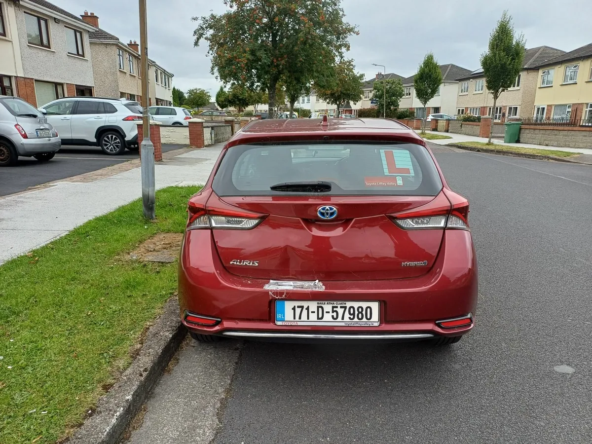 Toyota Auris 2017 - Image 4