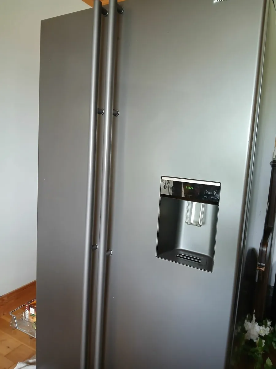 Fridge - Image 2