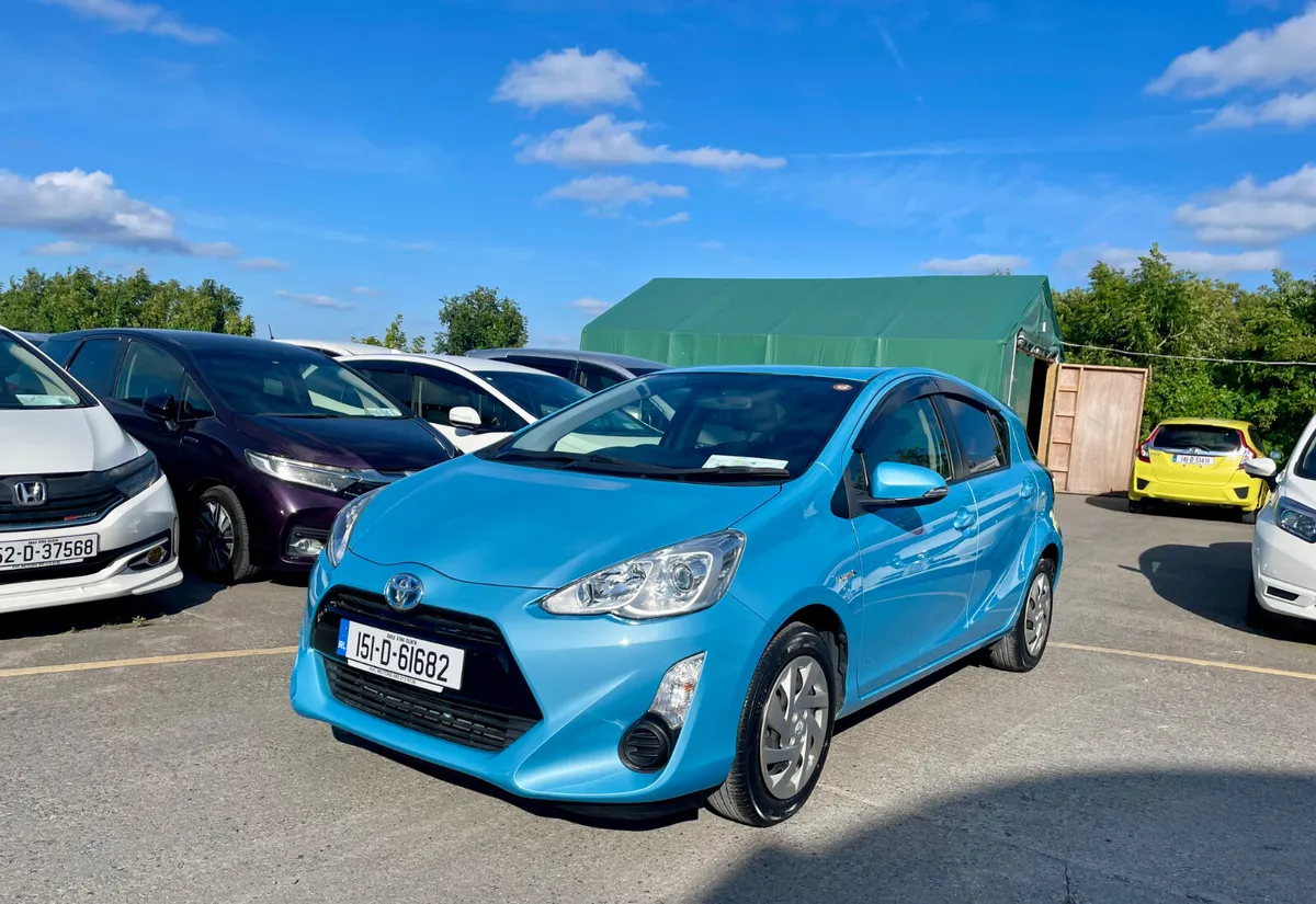 Toyota Aqua 2015 - Image 3