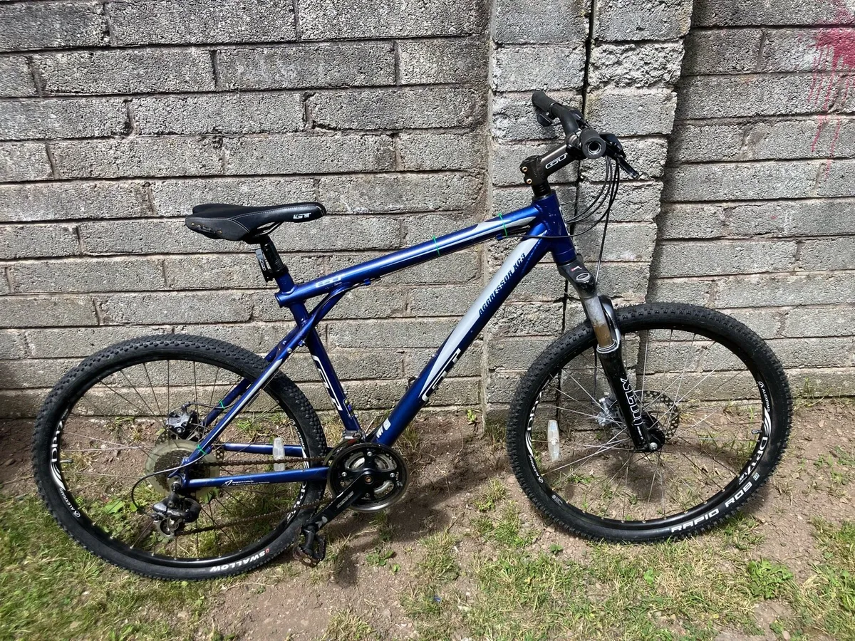 Avalanche 3.0 GT Mountain Bike - Image 1