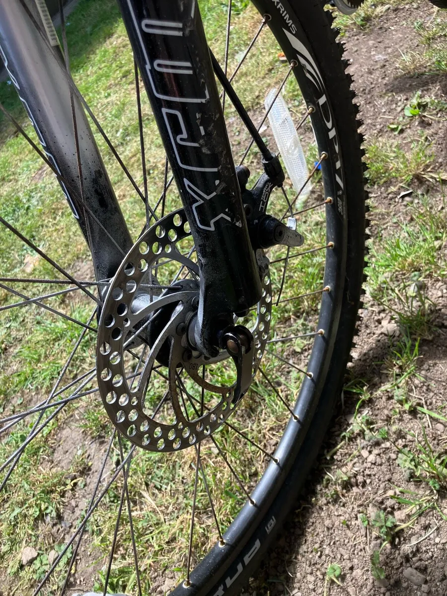 Avalanche 3.0 GT Mountain Bike - Image 3