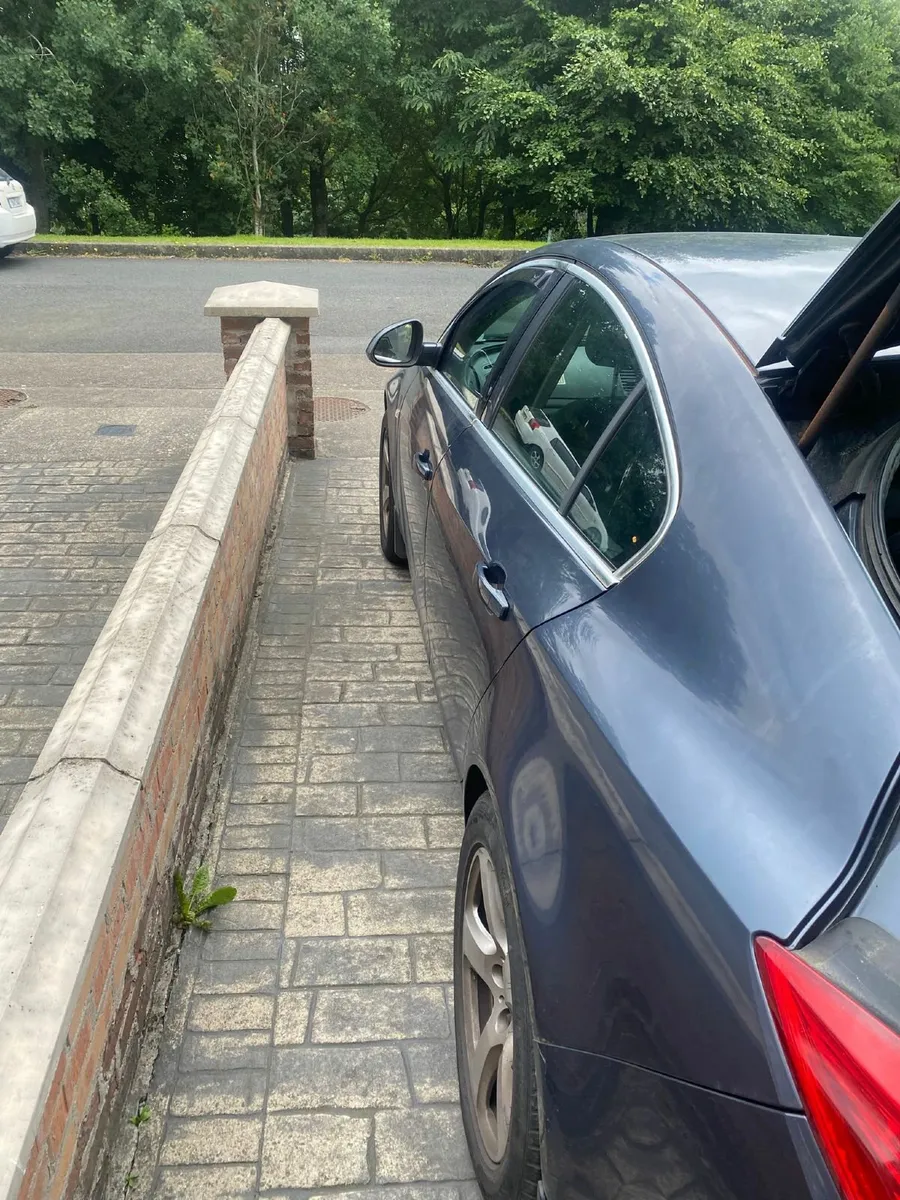 Car - Image 4