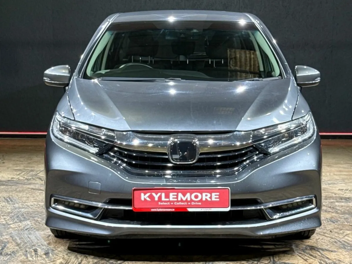 Honda Shuttle 1.5 HYBRID AUTOMATIC - Image 4