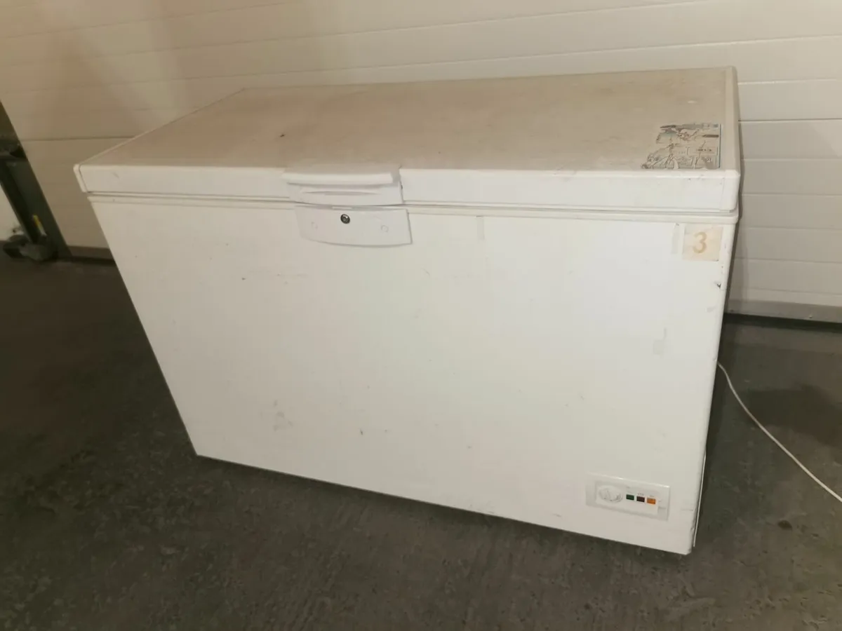 Beko Freezer 360L - Image 4