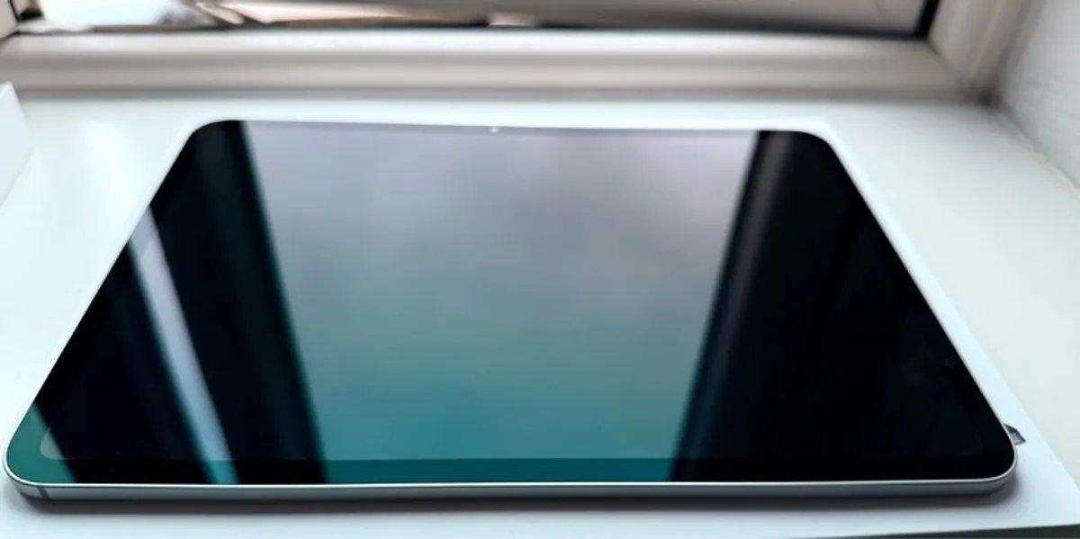 iPad Pro (2024) 11 inch 256gb Wi-Fi, Magic Keyboard, Pencil Pro - Image 4