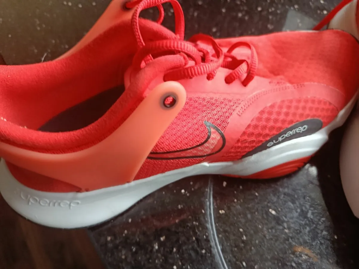 Mens Nike trainer's - Image 1