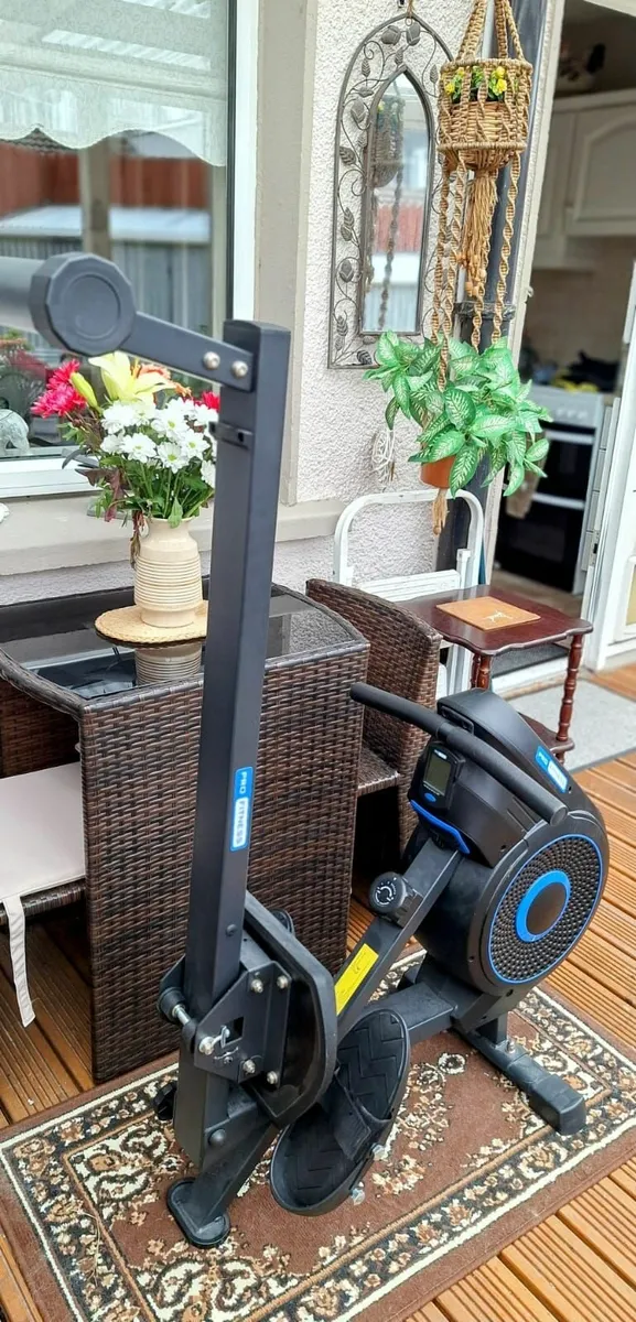 Rowing Machine - Image 3