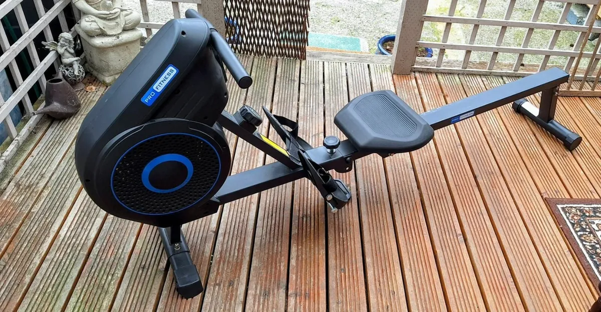 Rowing Machine - Image 1