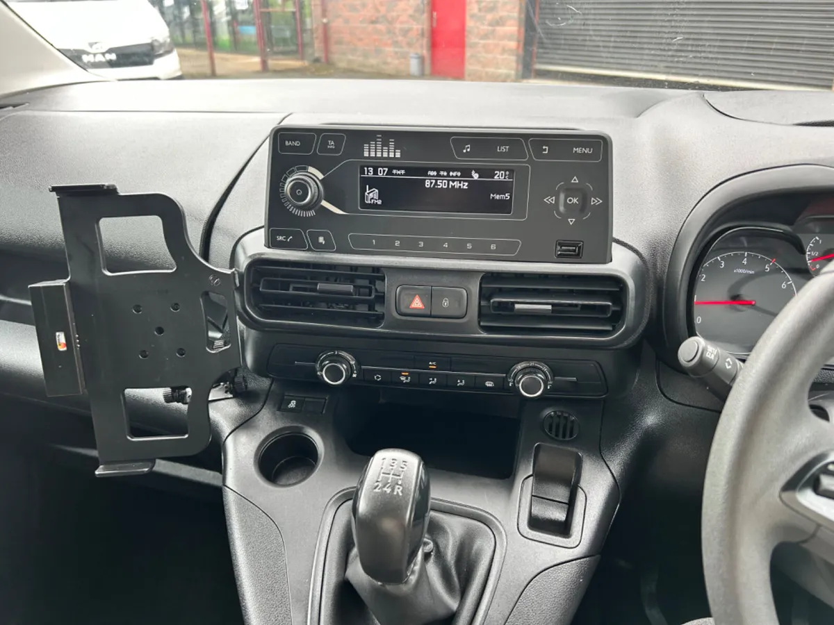 Vauxhall Combo 2019 - Image 4