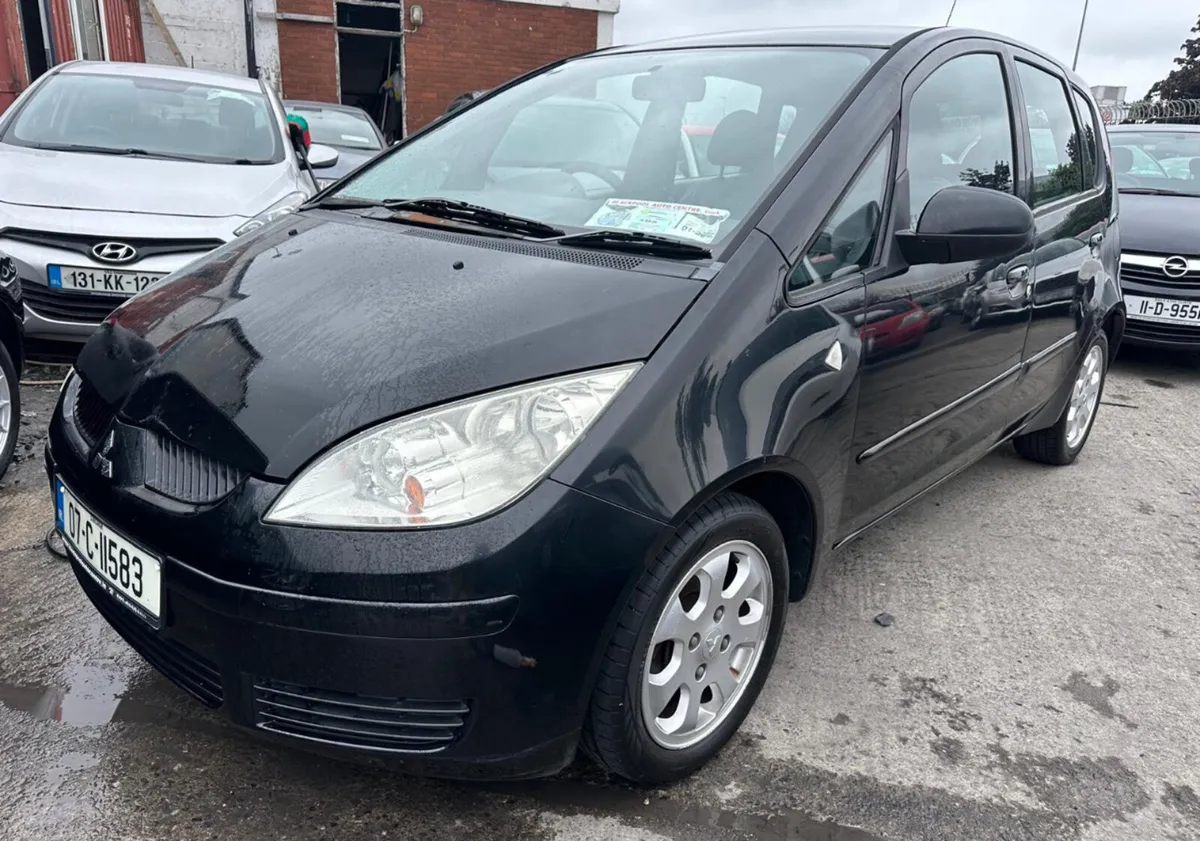 Mitsubishi Colt 2007 Automatc/ warranty. - Image 2