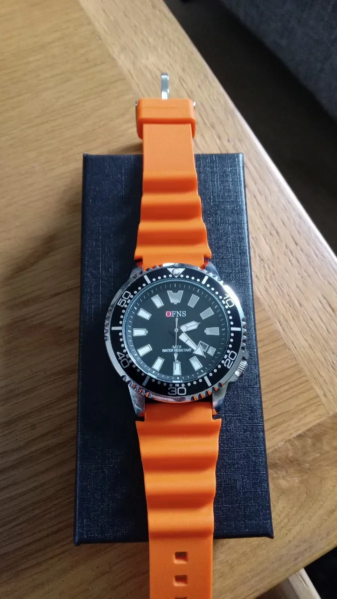 Mens watch - Image 1