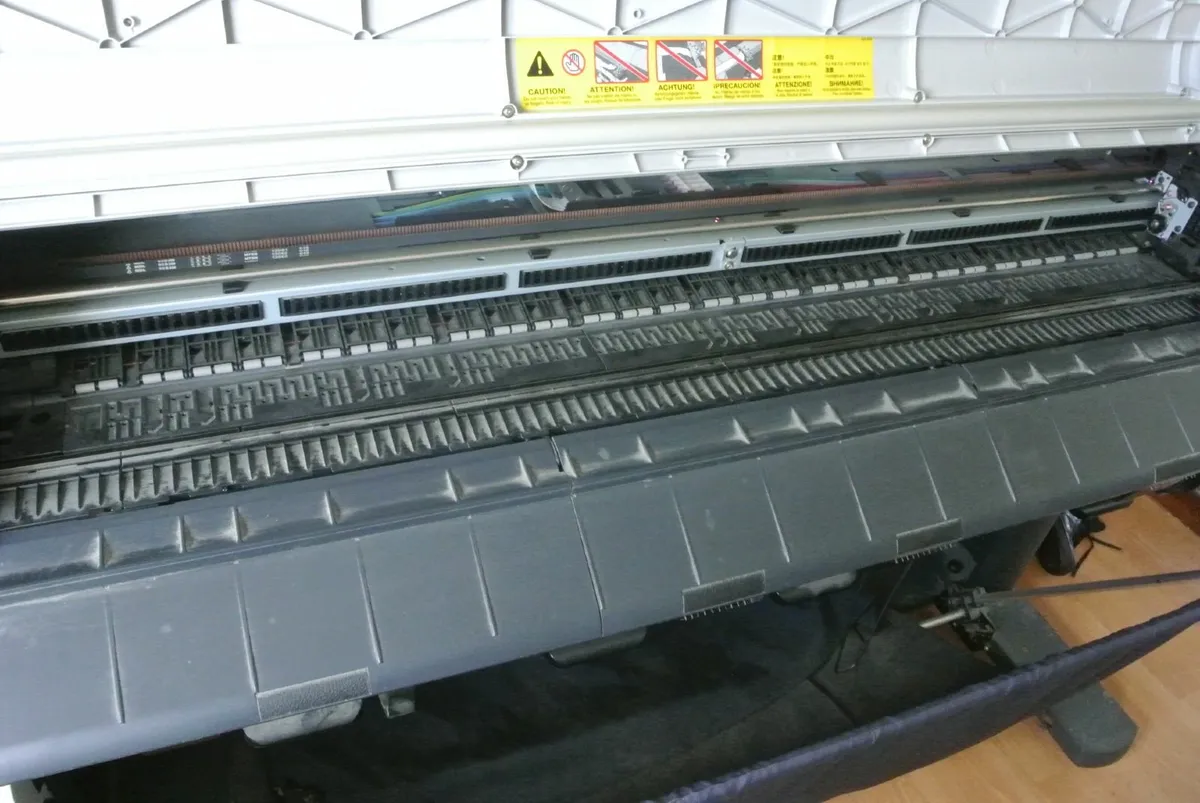 Large Format Printer - Image 4
