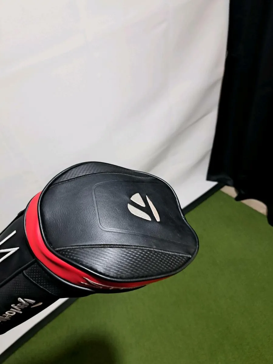 Golf club - Image 3