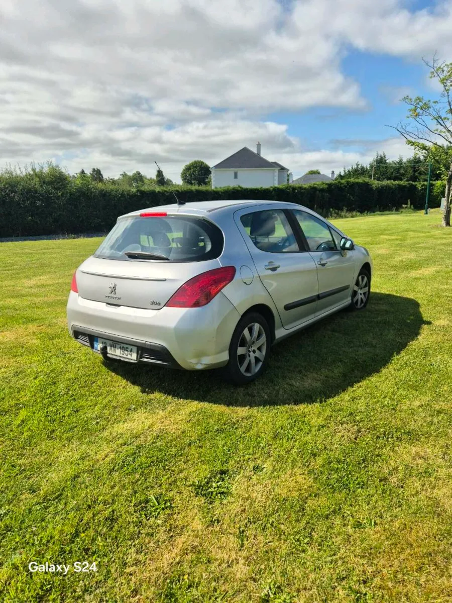 Peugeot  308 Diesel  2012 - Image 4