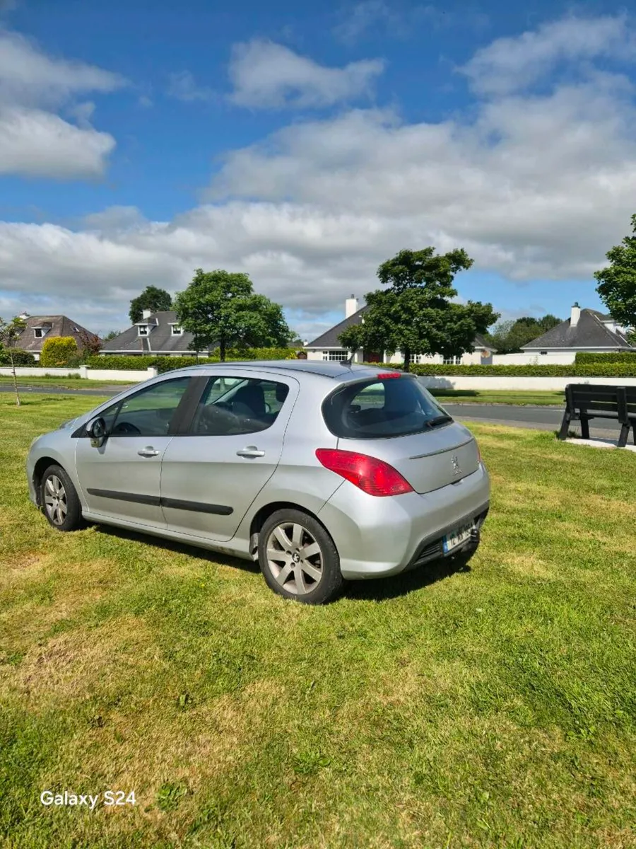 Peugeot  308 Diesel  2012 - Image 1