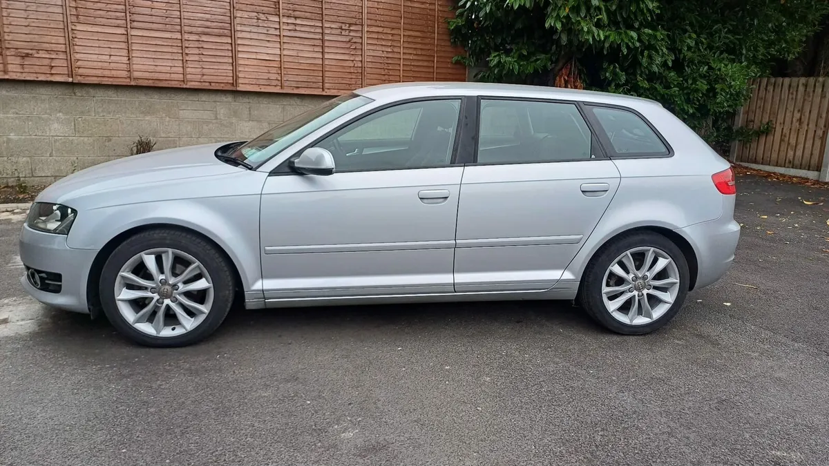 Audi A3  1.6 TDI SPORT (new NCT, low miles) - Image 2