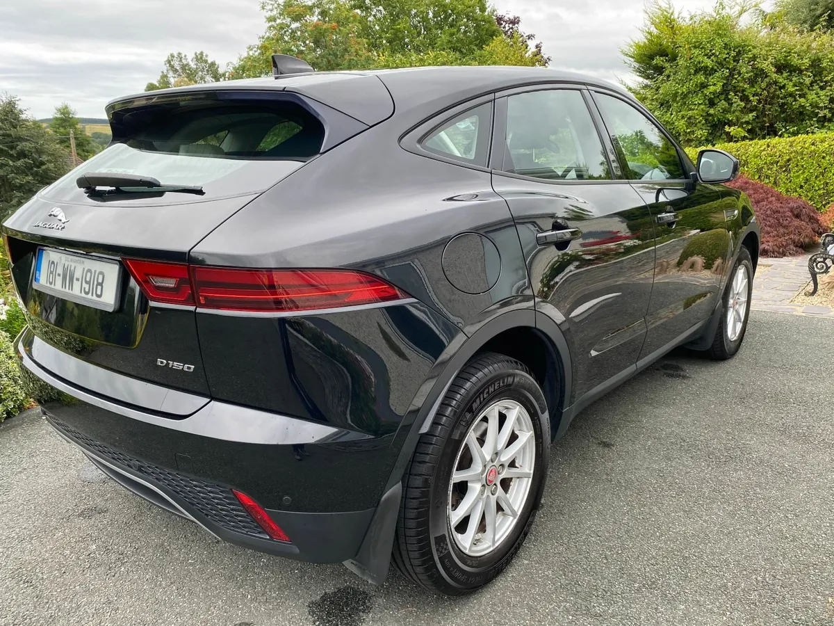 Jaguar E-Pace 2018 - Image 3