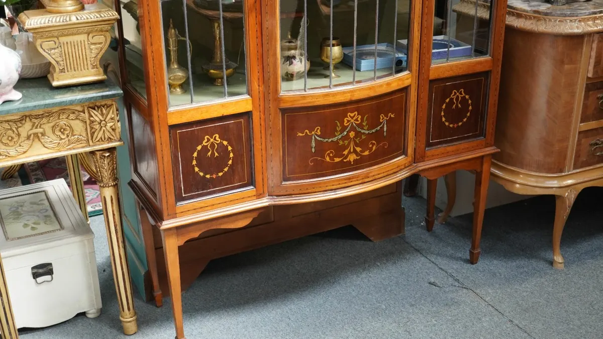 🪞 Edwardian Display Cabinet - Image 4