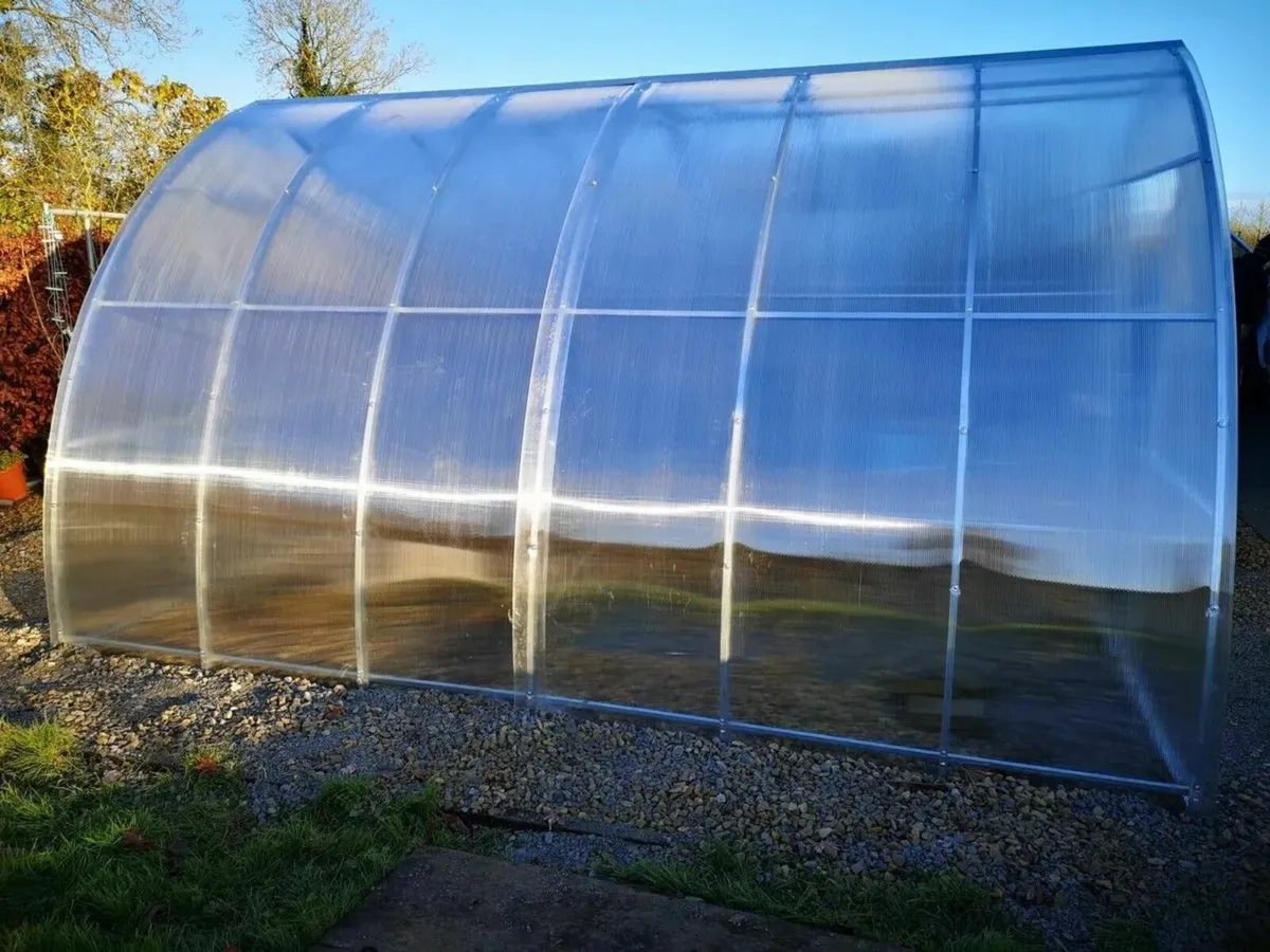 Premium Titan Polycarbonate Greenhouse W 3m x L 2m - Image 4