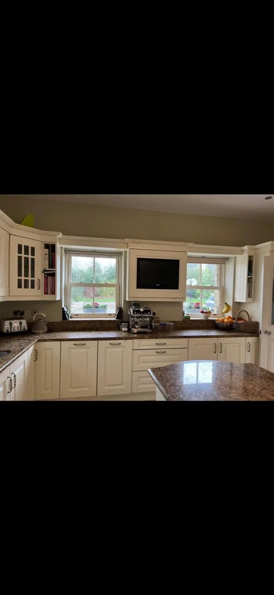 Granite Countertops - Image 2