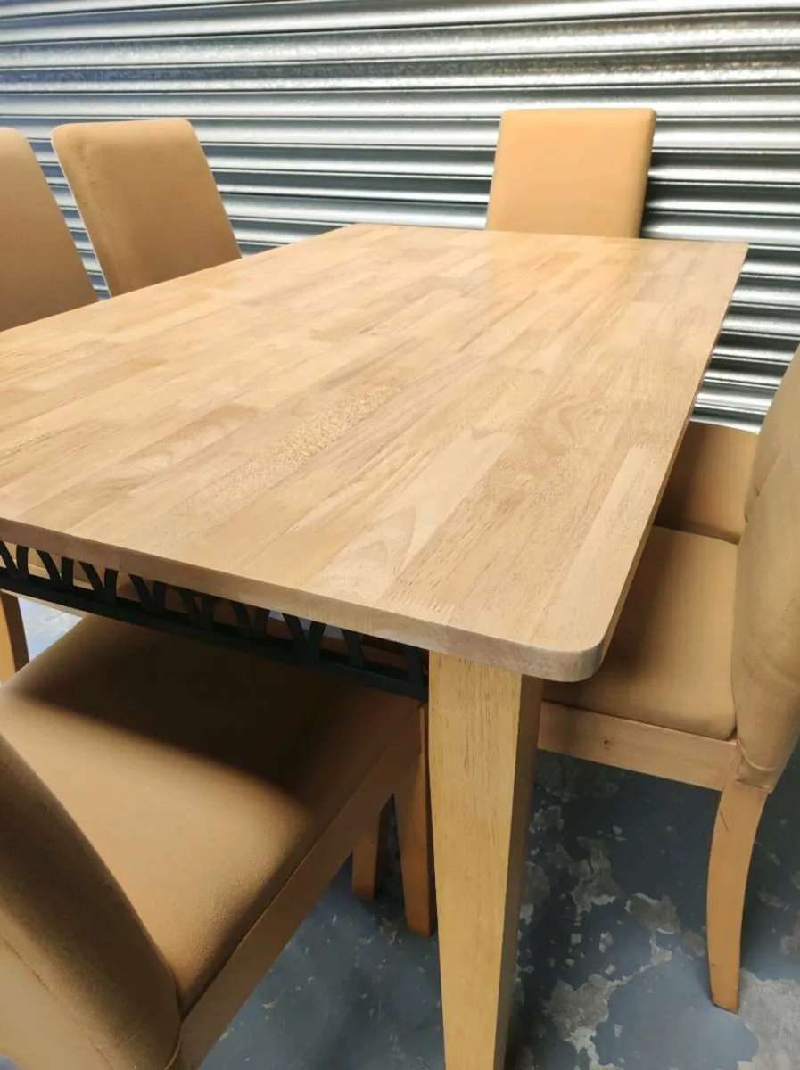 New solid Oak table & 6 chairs *delivery - Image 3