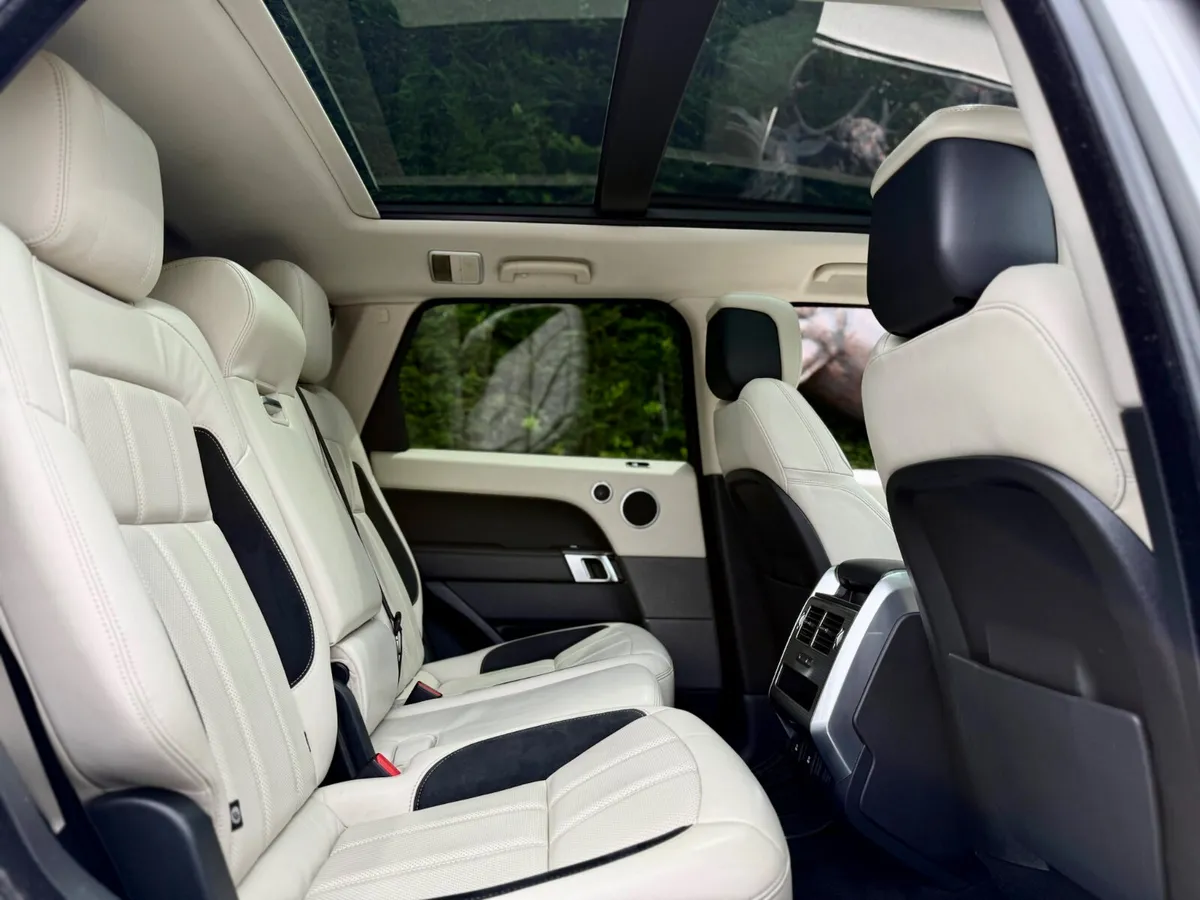 Land Rover Range Rover Sport 3.0 TDV6 7 SEATS - Image 4